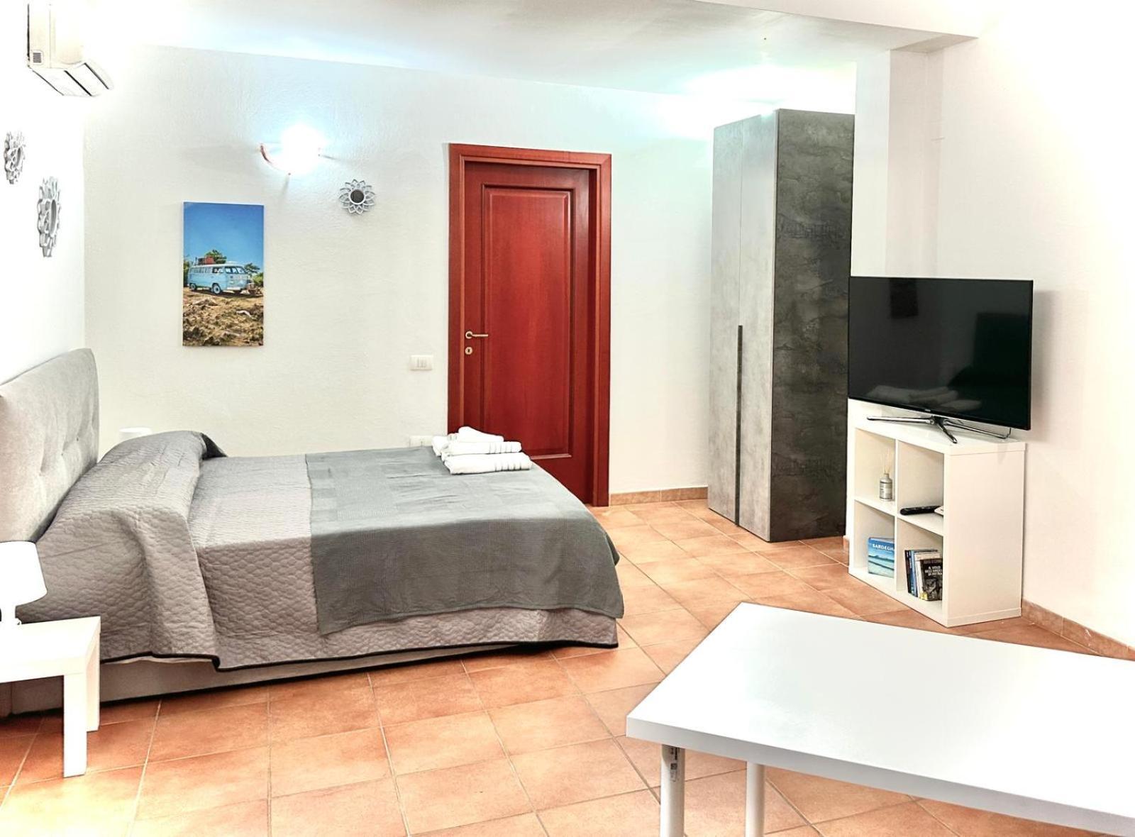 Poetto Beach Apartment Quartu Sant'Elena Exterior photo